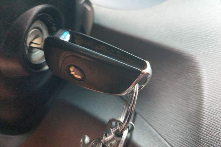 Used Wuling Hongguang 2014 1.5L S Standard Version