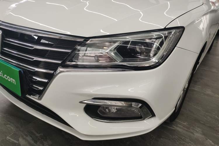 Used Roewe i5 2020 1.5L Manual 4G Connect Luxury Edition