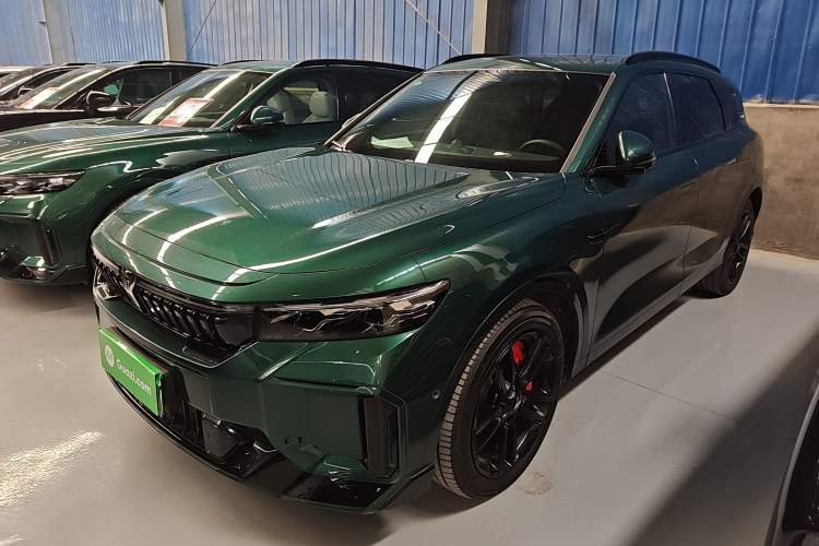 Used VOYAH FREE 2025 318 318 km Rear-Drive Touring Edition