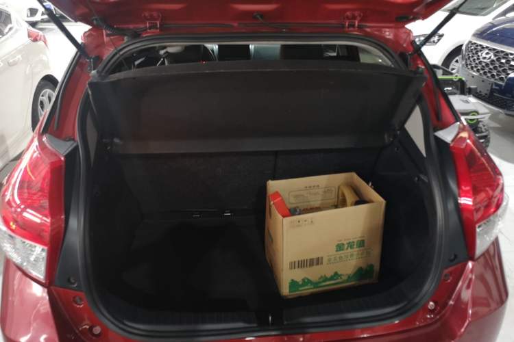 Used Toyota YARiS L Zhi Xuan 2014 1.5G Manual Xuan Dong Edition Trunk