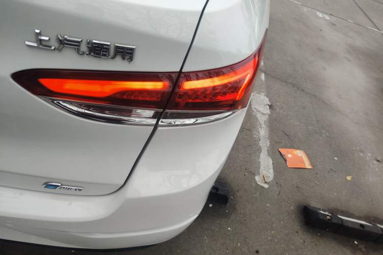 Used Buick GT 2021 Revised Version 1.3T Automatic Mild Hybrid Elite Edition Right Rear Taillight