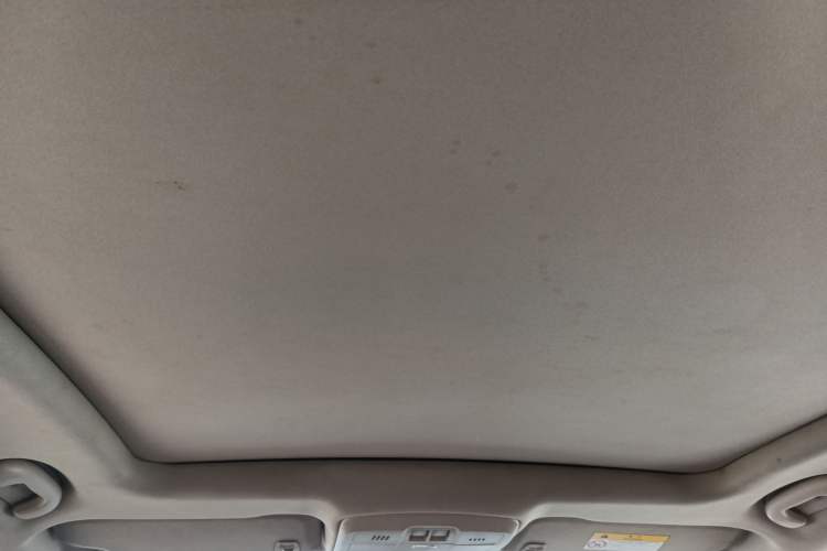 Used Buick Envision 2017 20T Two-Wheel Drive Luxury Model Headliner