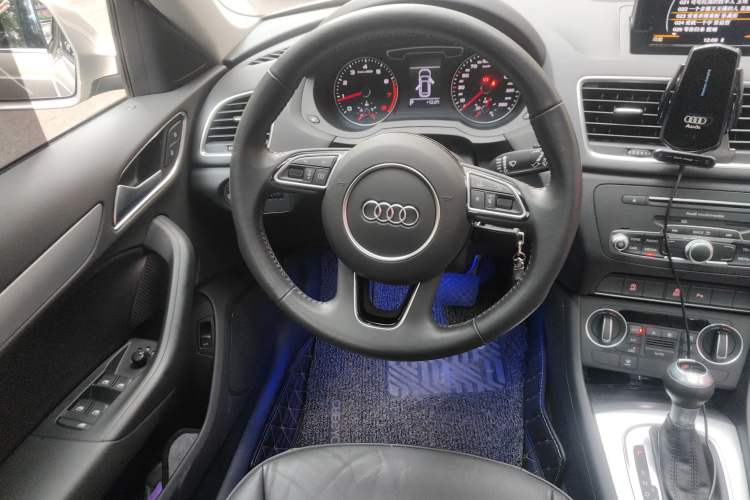 Used Audi Q3 2018 30th Anniversary Edition 30 TFSI Fashion Model