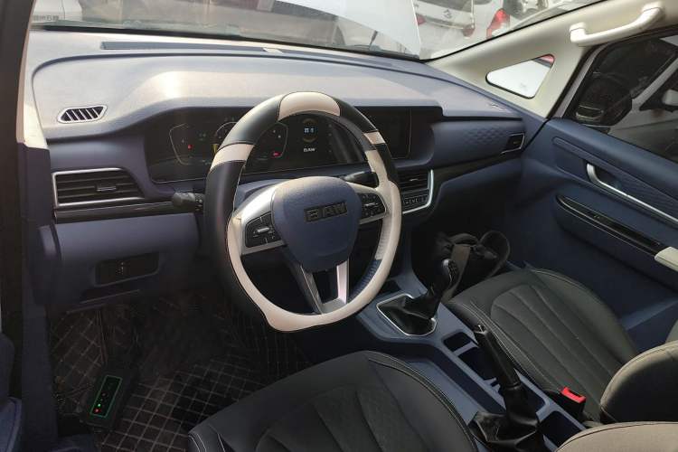Used BAW Ruisheng Ace M7 2025 1.6L Manual Standard Wheelbase Comfort Version 5 Seats Center Console
