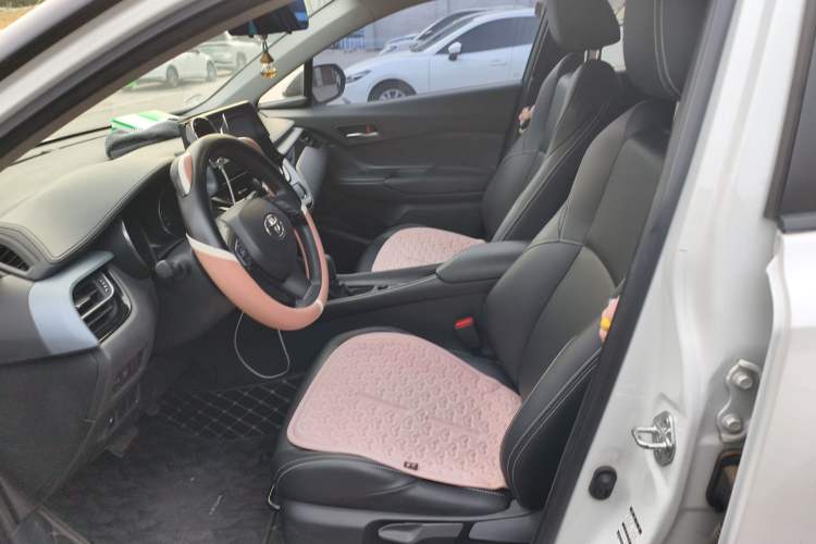 Used Toyota IZOA 2021 2.0L Enjoy Edition