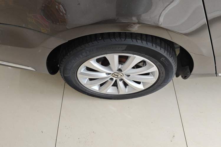 Used Volkswagen Magotan 2016 1.8TSI Smart Comfort Model
