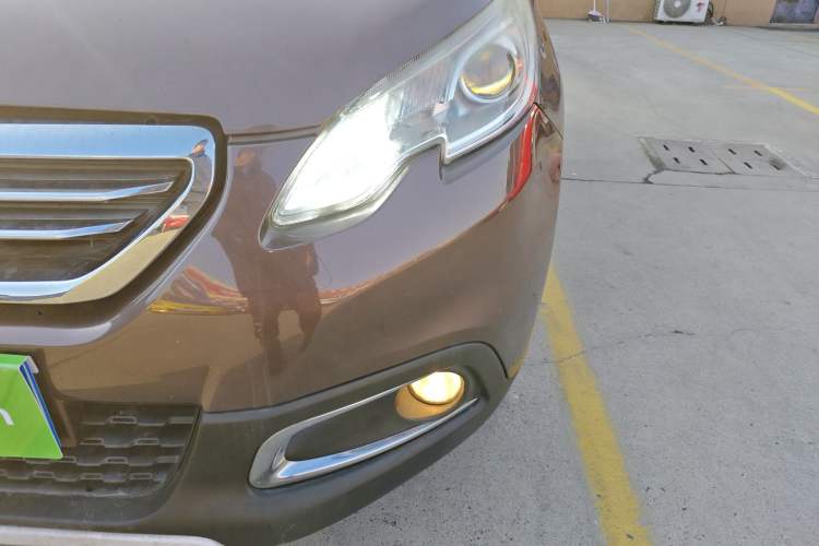 Used Peugeot 2008 2014 1.6L Automatic Fashion Edition
