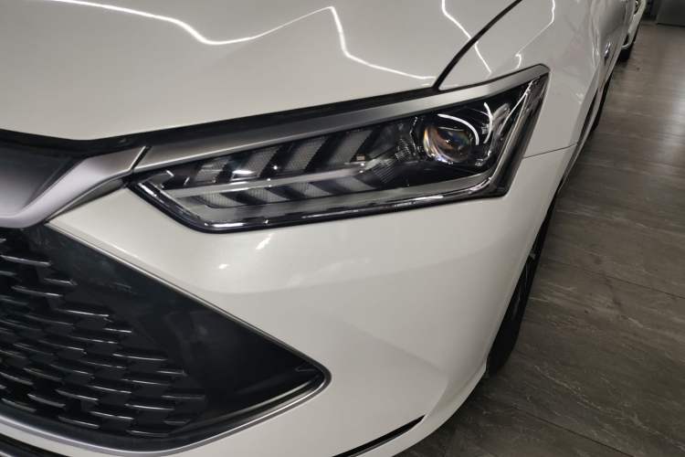 Used BYD Qin PLUS 2024 HONOR Edition DM-i 55KM Leading Model
