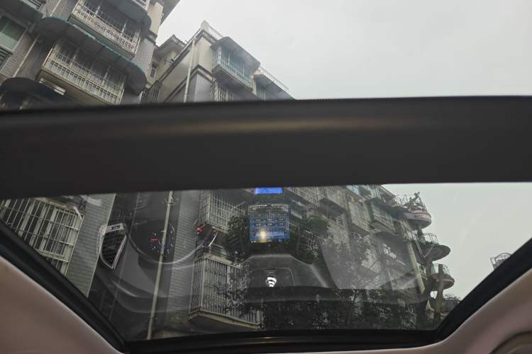 Used Hyundai Santa Fe 2013 2.4L Automatic Two-Wheel Drive Smart Version