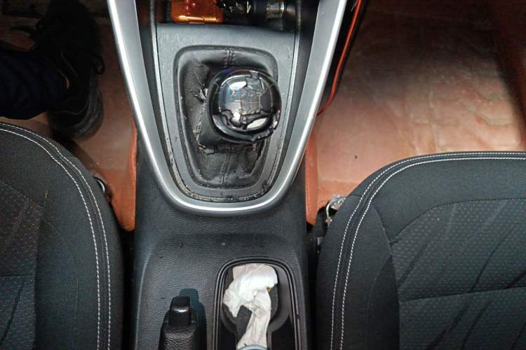 Used Baojun 510 2017 1.5L manual Comfort trim

