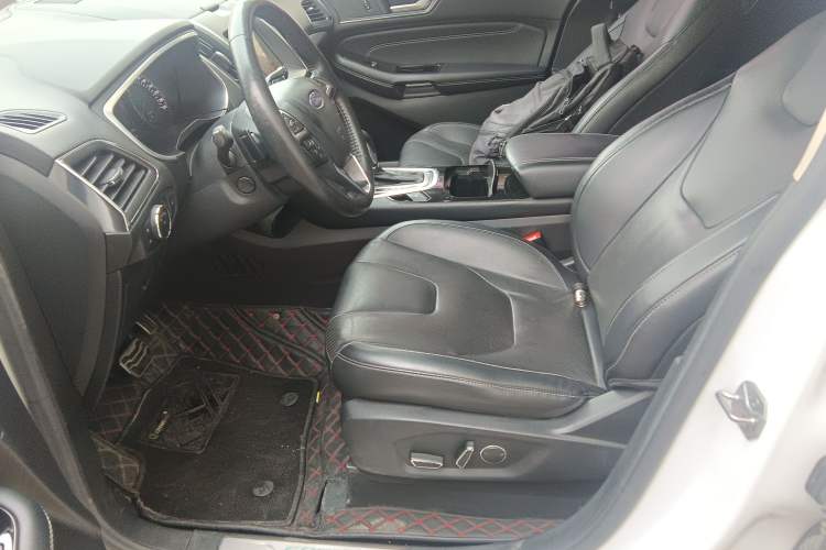 Used Ford Edge 2016 EcoBoost 245 Four-Wheel Drive Titanium 7-Seater Left Front Seat