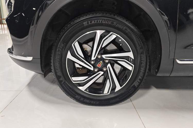 Used Hongqi HS5 2022 Revised Version 2.0T Smart Connect Flagship Edition
