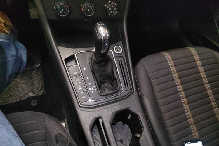 Used Volkswagen Lavida 2019 280TSI DSG Comfort Edition China VI standard
