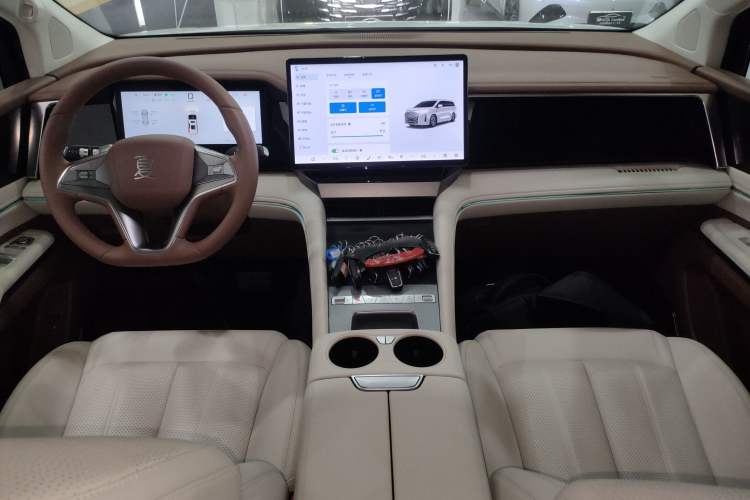 Used BYD Xia 2025 DM-i 1.5T 180km Excellence Model
