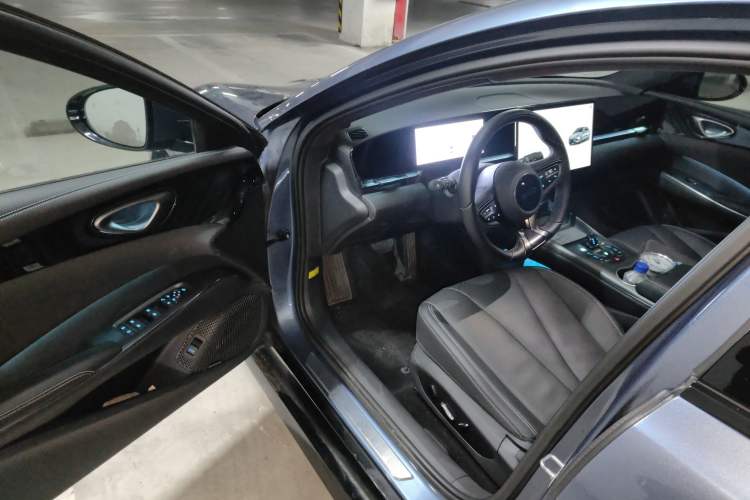 Used BYD Seal 2025 650 Long-Range Version
