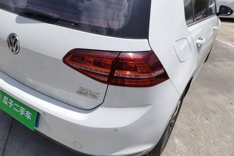 Used Volkswagen Golf 2017 230TSI Automatic Luxury Million-Vehicle Commemorative Edition
