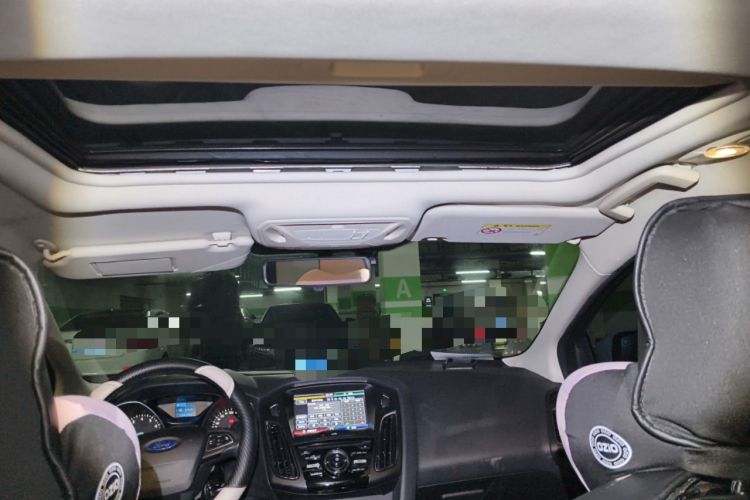 Used Ford Focus 2015 Sedan EcoBoost 125 Automatic Supreme Style Edition