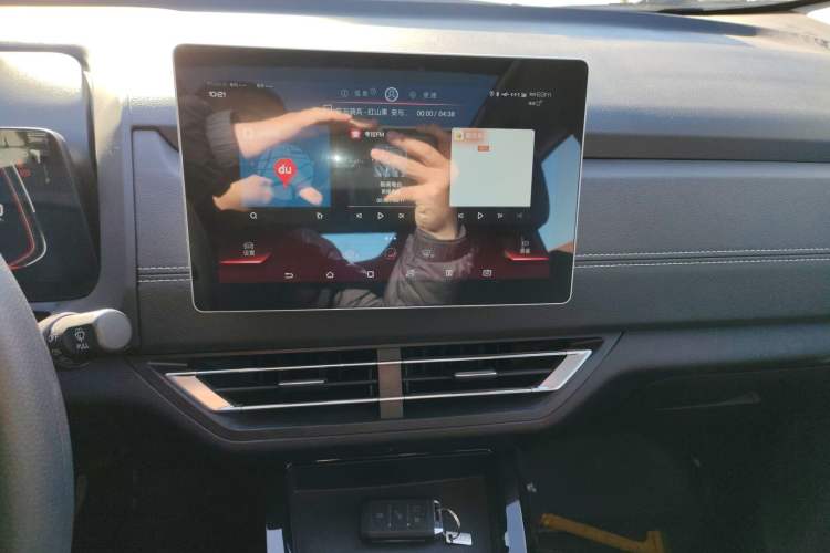 Used BYD Yuan New Energy 2019 EV535 High-Energy Leading Edition Audio And AC Panel