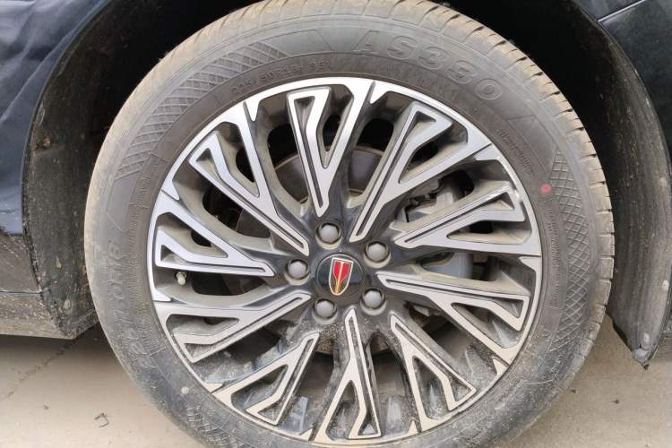 Used Hongqi H5 2024 2.0T Automatic Smart Connect Flagship Edition
