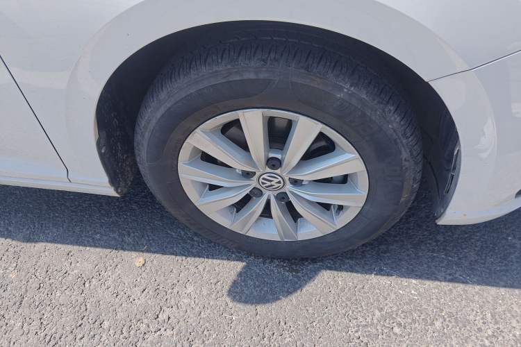 Used Volkswagen Lavida 2019 1.5L Automatic Fashion Edition China VI