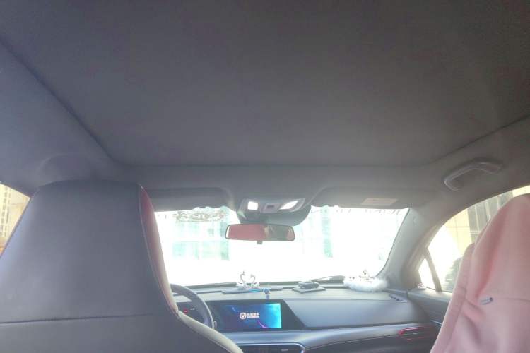 Used CHANGAN UNI-T 2020 1.5T Prestige Version Headliner