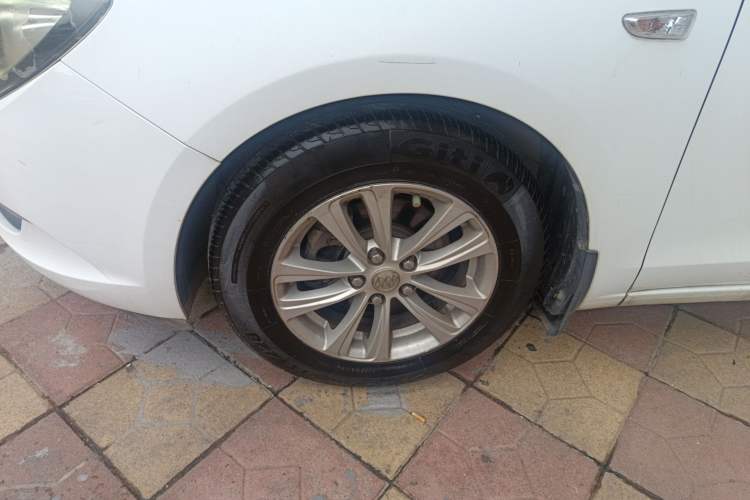 Used Buick GT 2016 15N Automatic Entry-Level Trim
