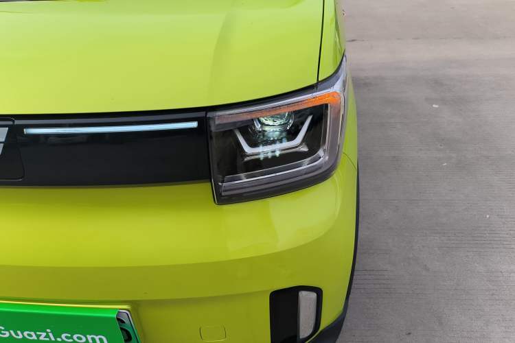 Used Wuling Hongguang MINIEV 2022 GAMEBOY 200km Gaming Edition with Lithium Iron Phosphate Left Front Headlight