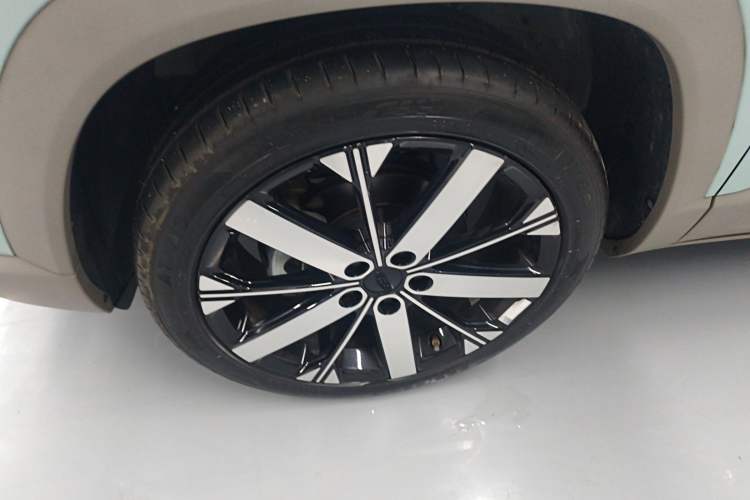 Used Geely Auto icon 2023 1.5TD Chocolate Smoothie Edition
