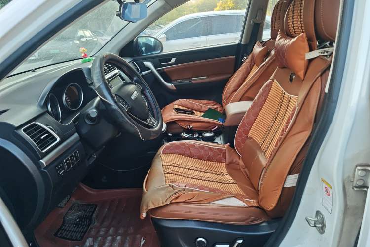 Used Haval H6 2015 Sport Edition 1.5T Automatic Two-Wheel Drive Luxury Model
