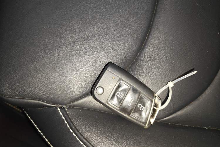 Used Skoda Kodiaq 2019 TSI330 5-Seat Two-Wheel Drive Luxury Enjoyment Edition China V Standard Interior 1