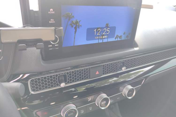 Used Honda Civic 2022 240TURBO CVT Dynamic Edition
