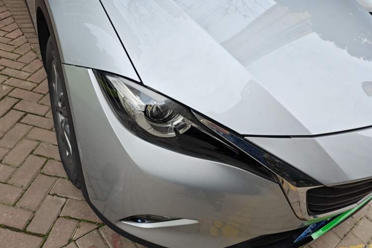 Used Mazda CX-4 2018 2.0L Automatic Two-Wheel Drive Blue Sky Premium Upgrade Version China V Standard