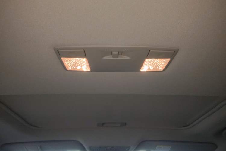 Used Mazda 8 2015 2.5L Flagship Edition Headliner