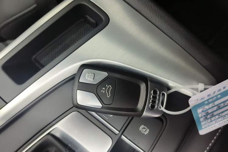 Used Audi A4L 2022 40 TFSI Fashion Dynamic Model