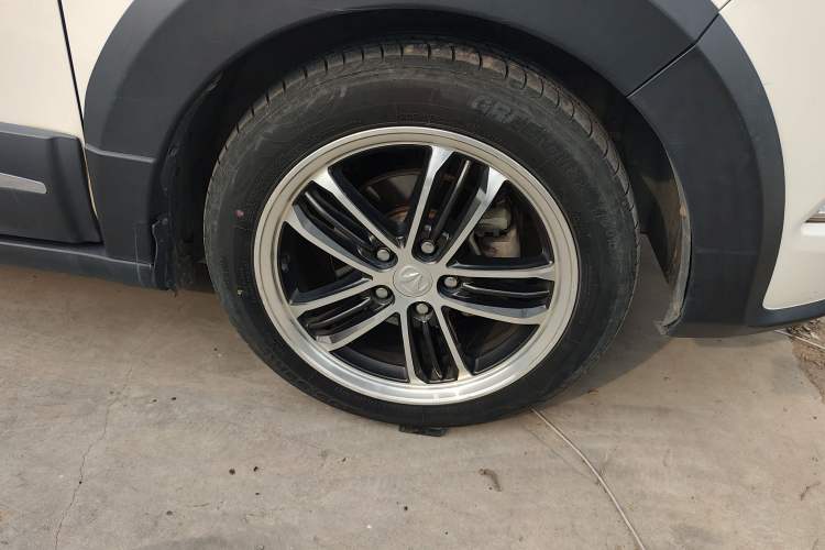 Used BAIC Weiwang M60 2017 1.5L Manual Platinum Edition
