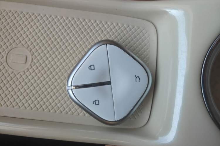 Used Wuling Bingo 2025 410 km Lingxi Deluxe Edition Interior 1