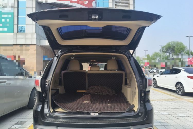 Used Toyota Highlander 2017 2.0T Two-Wheel Drive Elite Edition 5 Seats
