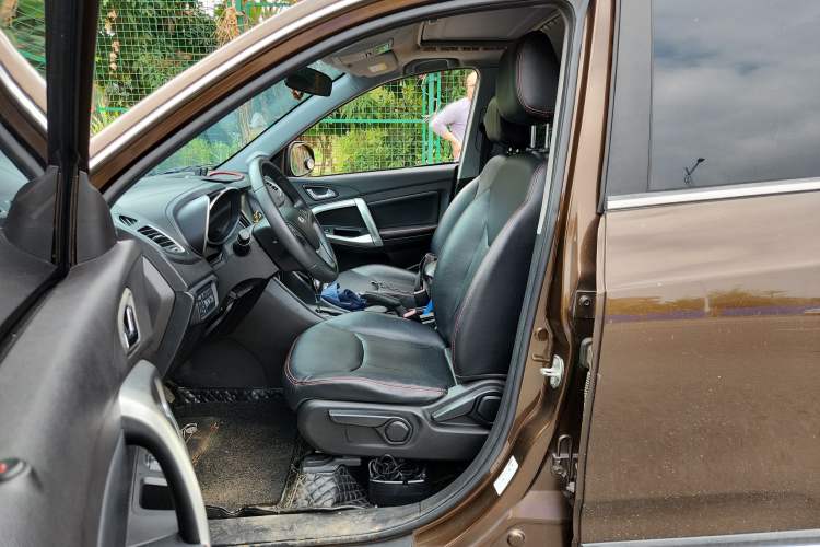 Used Chery Tiggo 5 2014 2.0L CVT Joyful Edition