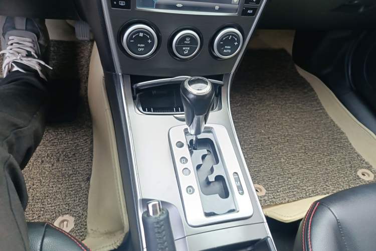 Used Mazda 6 2015 2.0L Automatic Fashion Edition Gear Lever