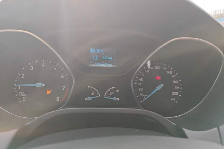 Used Ford Focus 2018 Hatchback Classic 1.6L Automatic Trendy SmartDrive Edition Instrument Cluster