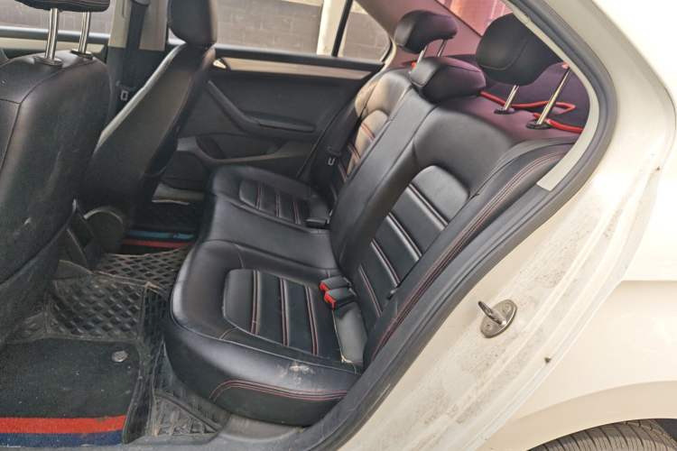 Used Volkswagen Jetta 2015 1.6L Automatic Comfort Model