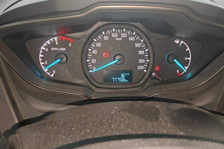 Used Ford Escort 2015 1.5L Manual Comfort Model
