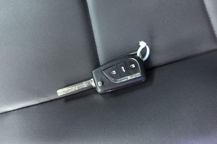 Used Toyota Corolla 2017 Revised Version 1.2T S-CVT GL-i
