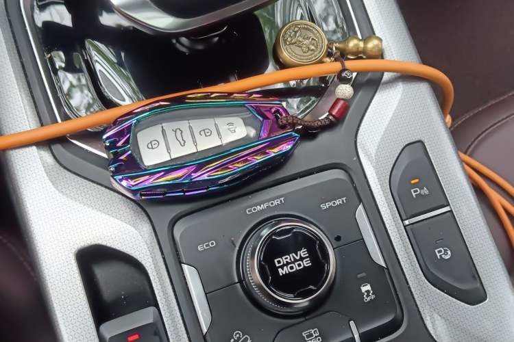 Used Geely Auto Haoyue 2020 1.8TD DCT Flagship 7-Seater
