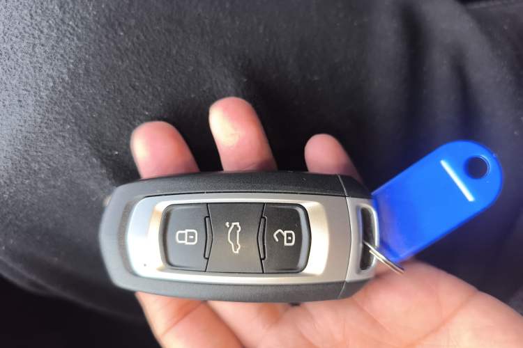 Used Geely Auto Emgrand GS 2016 Elegant Edition 1.8L Manual LingShang Model Vehicle Key