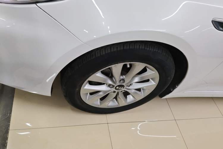 Used Kia K5 2016 1.6T Automatic LUX