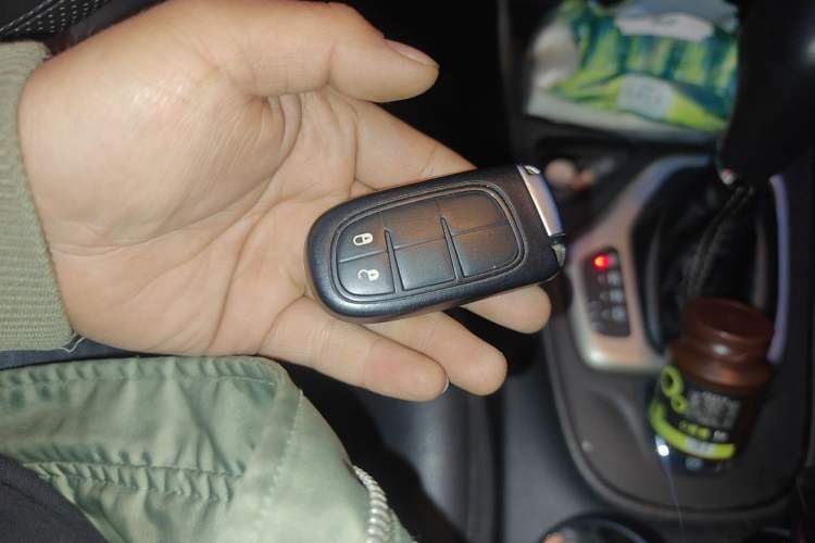 Used Jeep Cherokee 2017 2.0L Superior Edition
