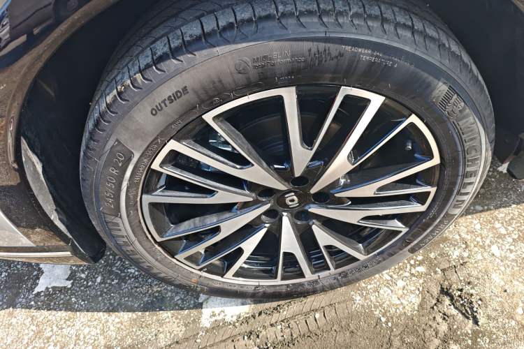 Used CHANGAN NEVO Q07 2025 215 Flagship PLUS
