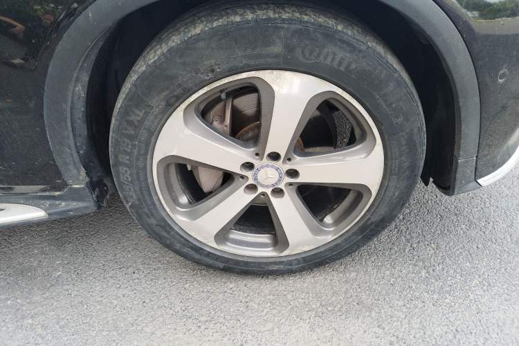 Used Mercedes-Benz GLC 2017 GLC 300 4MATIC Sport Edition
