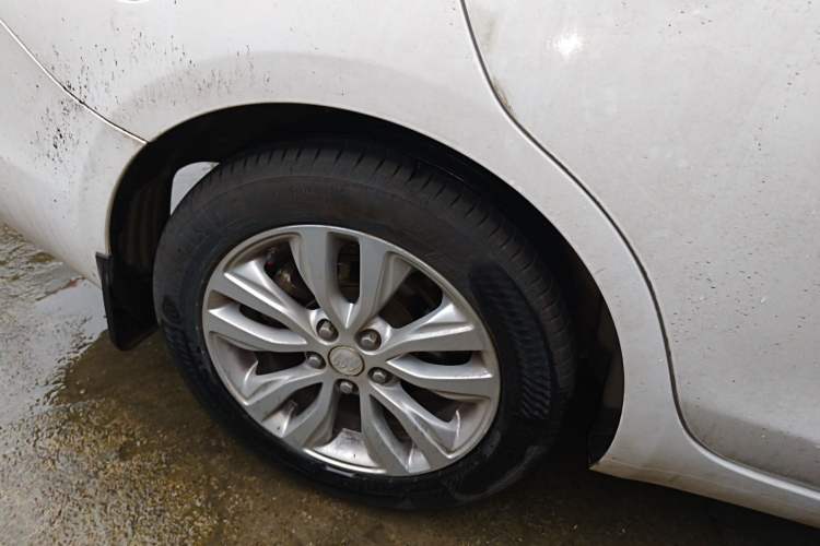 Used Buick GT 2018 15T Dual-Clutch Elite Model China V Standard